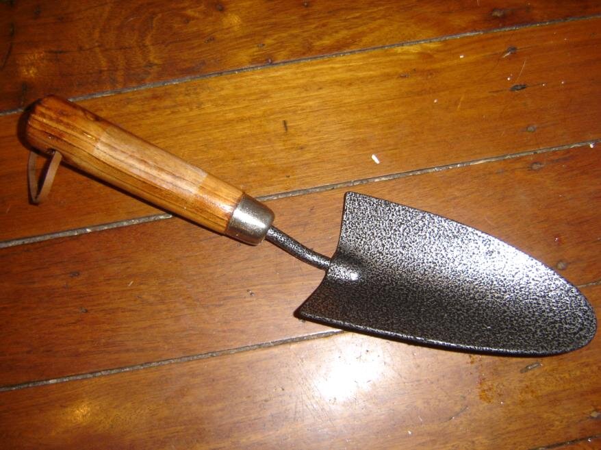 an image of Trowel